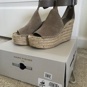 Marc Fisher wedges